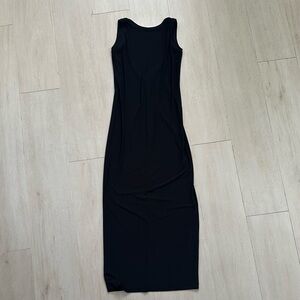 Norma Kamali Elegant Black Sleeveless Low Back Dress